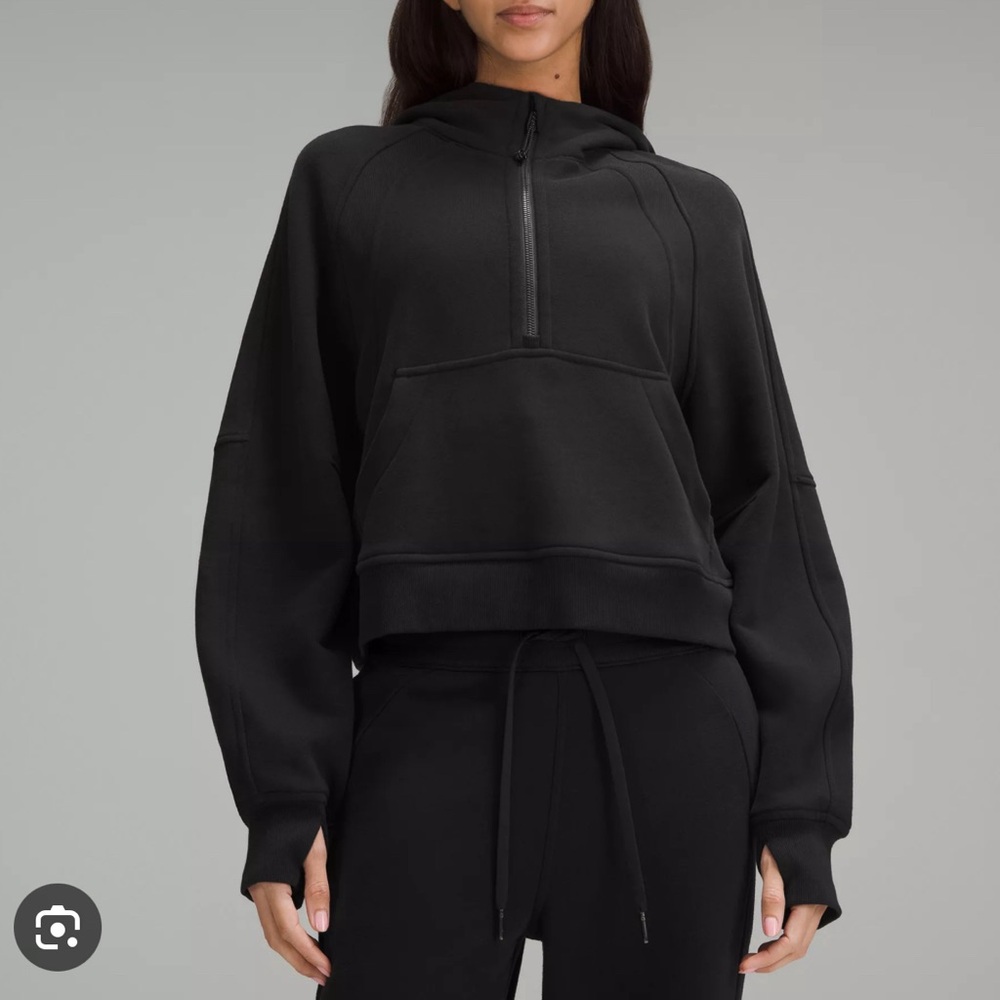 Lululemon black scuba cropped half zip hoodie